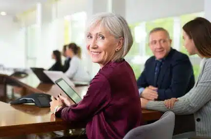 Emploi des seniors : les derni&egrave;res n&eacute;gociations avant la r&eacute;forme de l'assurance ch&ocirc;mage